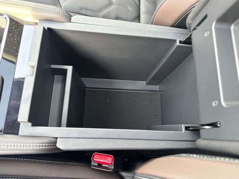 New 2026 Nissan Pathfinder Platinum image 27