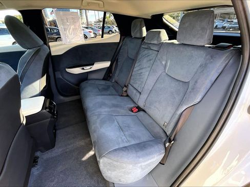 Used 2023 Lexus RZ 450e Premium image 18