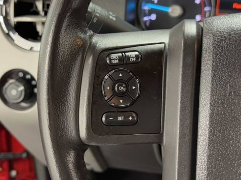 Used 2013 Ford F250 Lariat w/ Lariat Chrome Pkg image 18