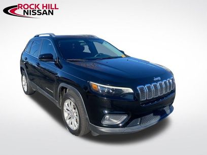 Used 2019 Jeep Cherokee Latitude w/ Popular Appearance Group