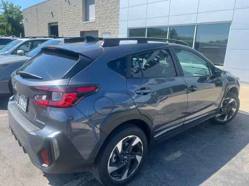 Used 2024 Subaru Crosstrek 2.5i Limited AWD/4WD image 5