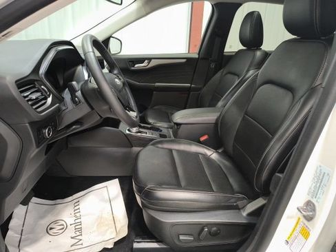 Certified 2023 Ford Escape Platinum AWD/4WD image 13