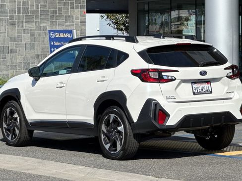 Certified 2025 Subaru Crosstrek 2.5i Limited w/ Crosstrek Mirror Package image 6