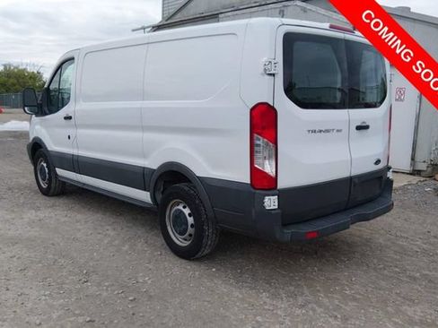Used 2017 Ford Transit 150 130 Low Roof RWD image 3