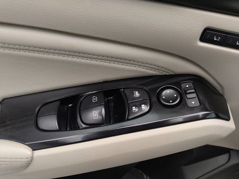 Used 2020 Nissan Altima 2.5 Platinum image 27