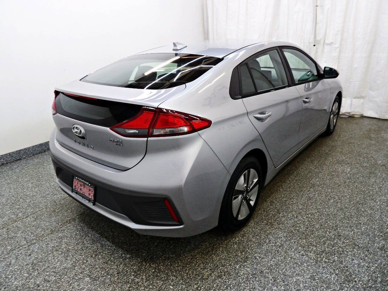 Used 2020 Hyundai Ioniq Blue FWD image 6