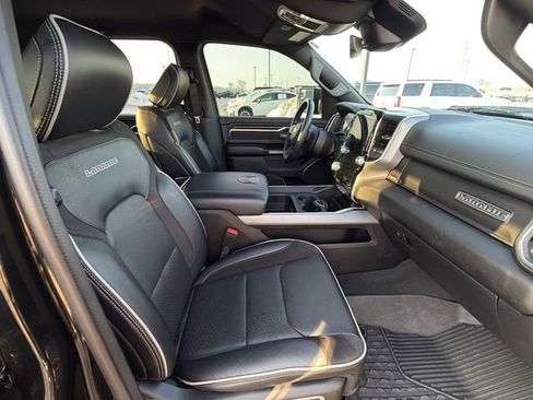 Used 2024 RAM 1500 Laramie image 11