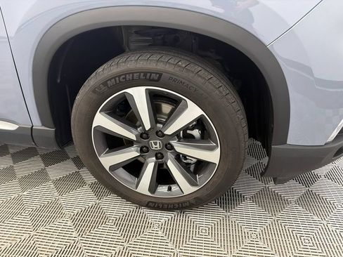 Used 2023 Honda Pilot Touring image 14