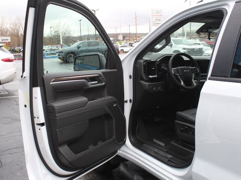 New 2026 Chevrolet Silverado 1500 RST image 8