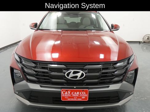 Used 2025 Hyundai Tucson SEL AWD/4WD image 2