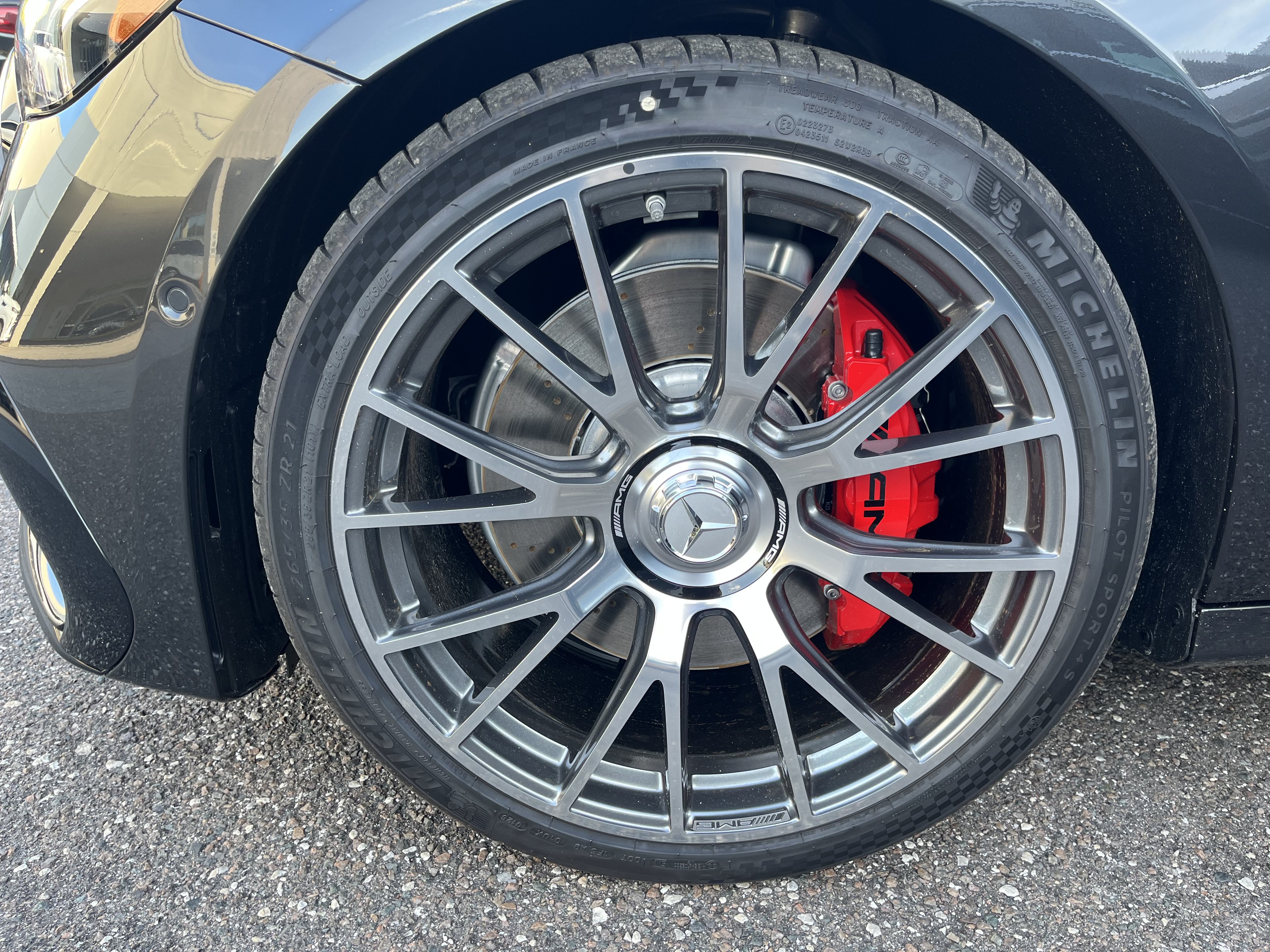 New 2026 Mercedes-Benz E 53 AMG e 4MATIC Sedan image 11