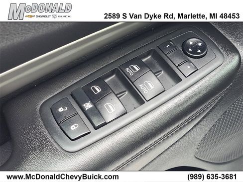 Used 2019 Dodge Durango SXT image 18