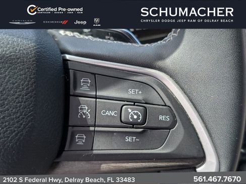 Certified 2024 Jeep Grand Cherokee Limited AWD/4WD image 27
