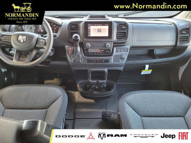 Used 2025 RAM ProMaster 2500 w/ Crew Van Package FWD image 6
