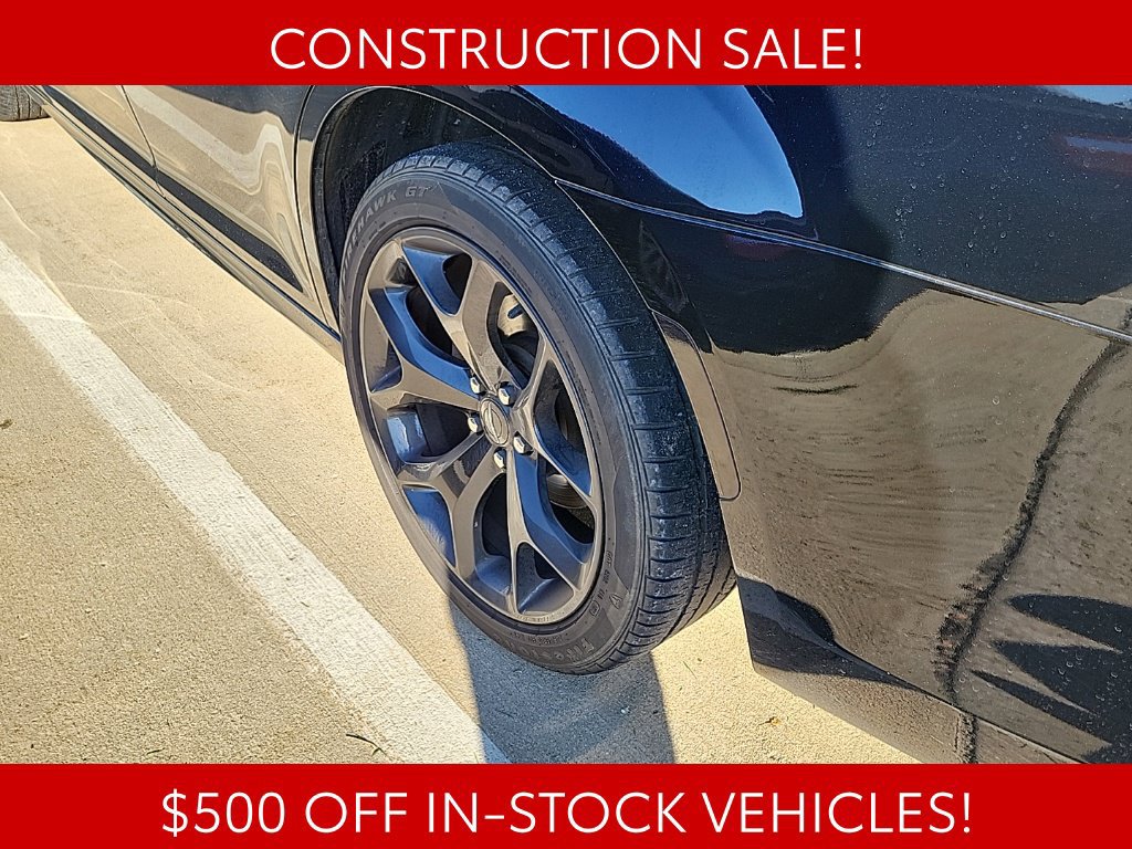 Used 2021 Chrysler 300 S w/ S Model Appearance Package RWD image 4