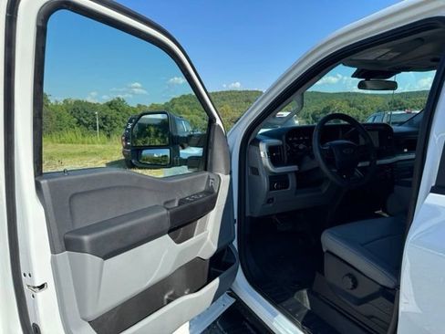 Used 2026 Ford F350 XL AWD/4WD image 14