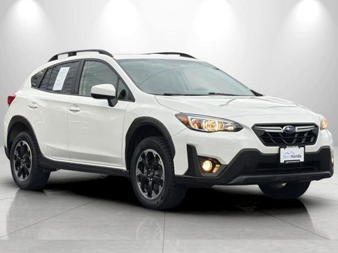 Used 2023 Subaru Crosstrek 2.0i Premium image 9