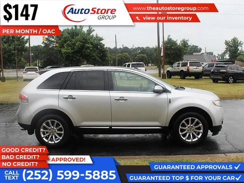 Used 2013 Lincoln MKX AWD image 5