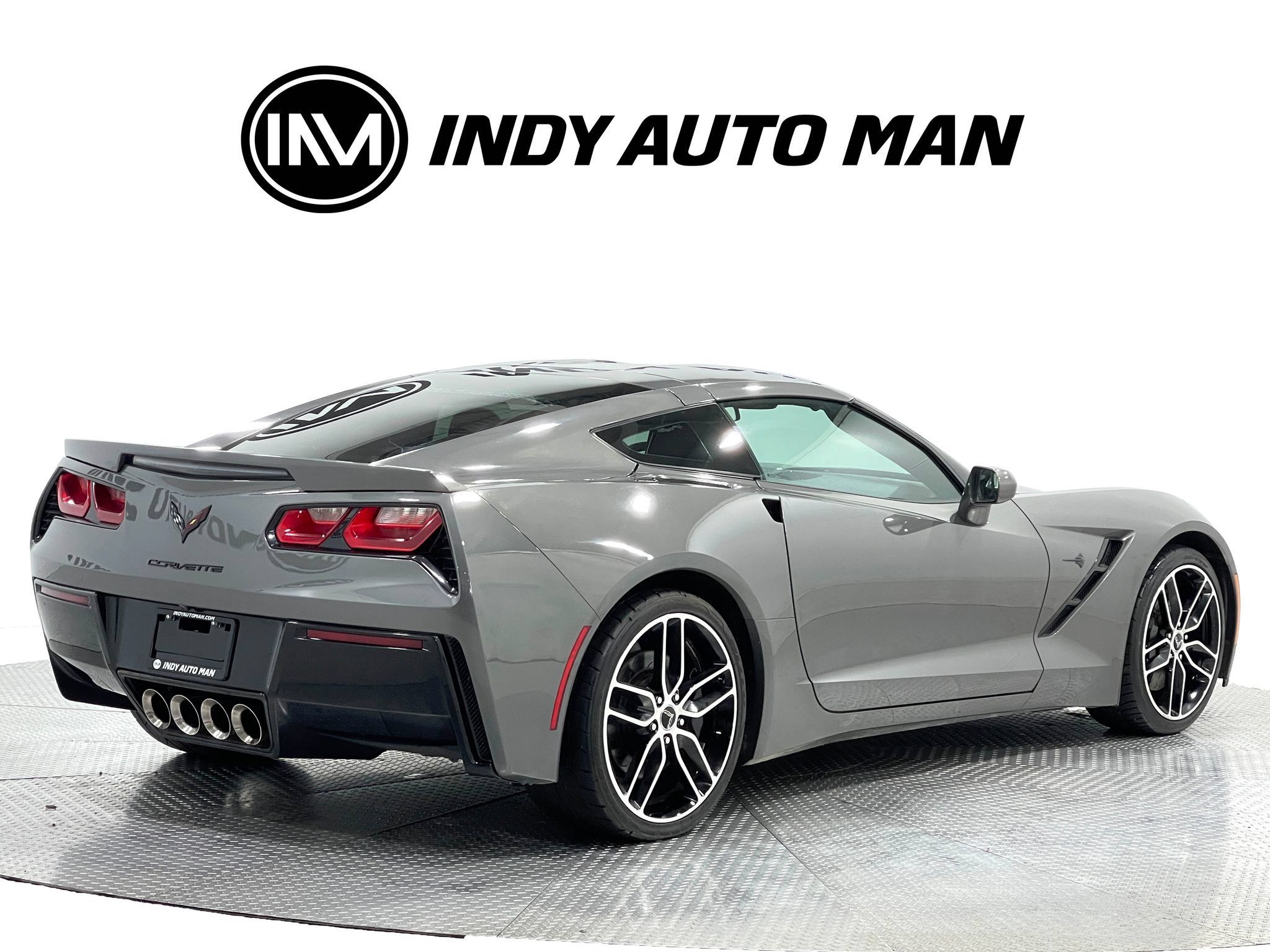 Used 2016 Chevrolet Corvette Stingray Coupe w/ 2LT Preferred Equipment Group RWD image 4