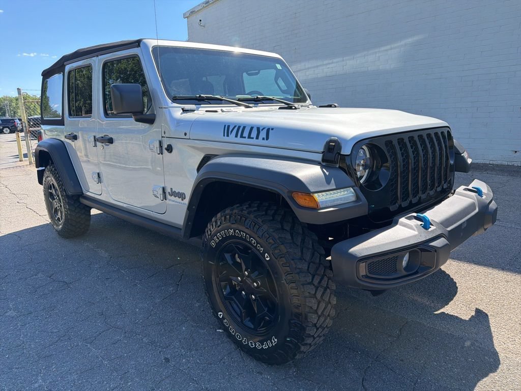 Used 2023 Jeep Wrangler 4WD Unlimited Willys w/ Cold Weather Group image 8