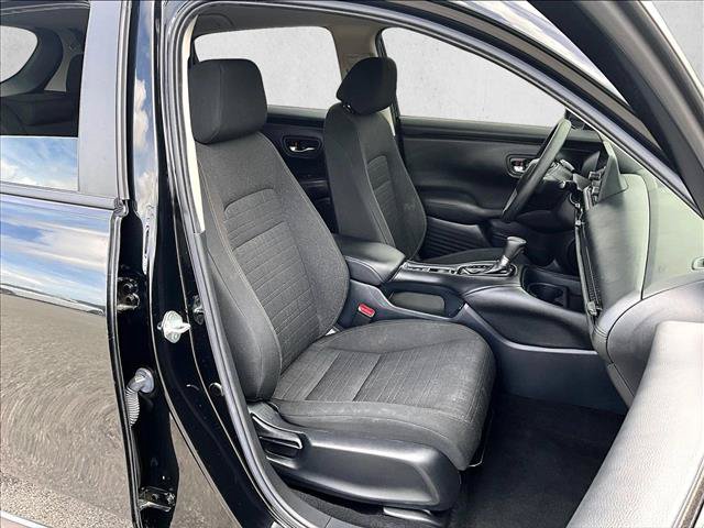 Used 2024 Honda HR-V LX image 9