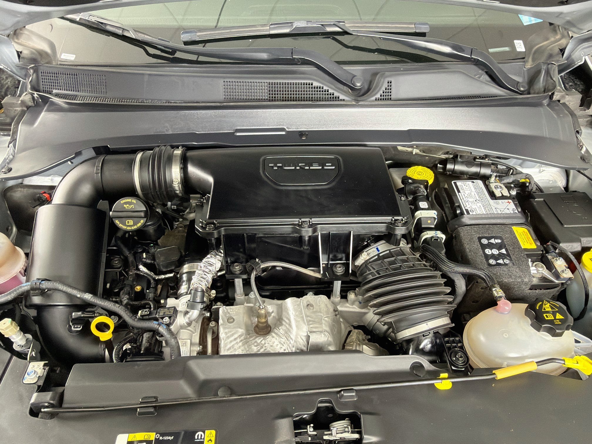 Used 2025 Jeep Compass Trailhawk AWD/4WD image 32