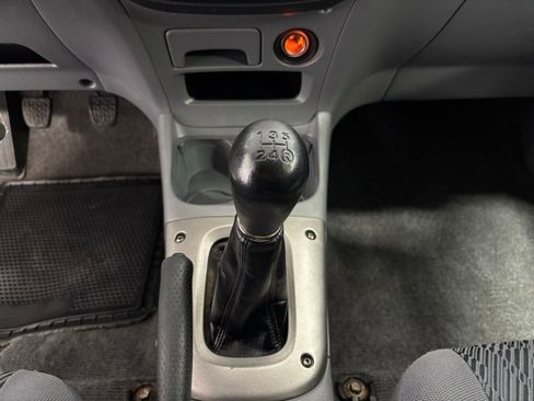 Used 2002 Toyota RAV4 2WD image 23