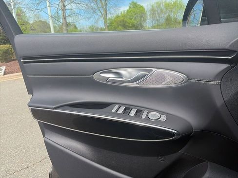 Used 2026 Genesis GV70 2.5T image 12