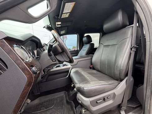 Used 2015 Ford F350 Platinum w/ Platinum Package AWD/4WD image 13