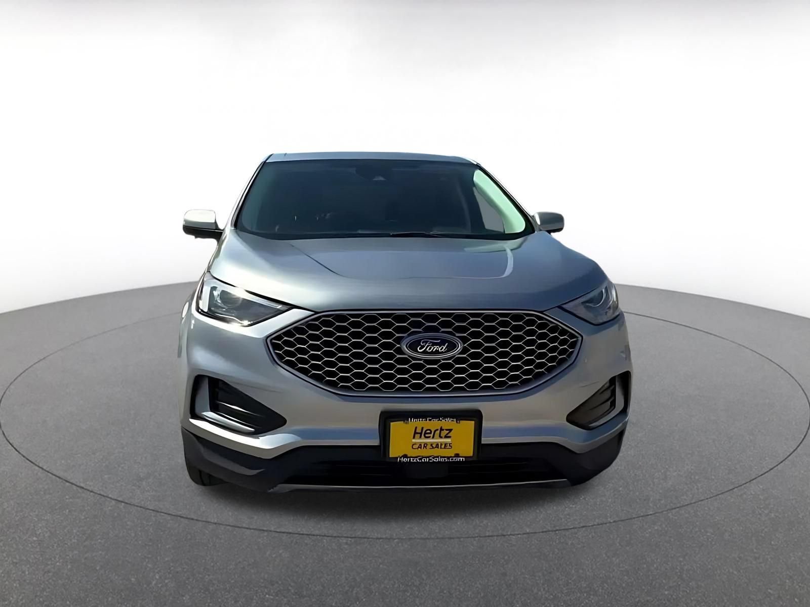 Used 2024 Ford Edge SEL AWD/4WD image 4