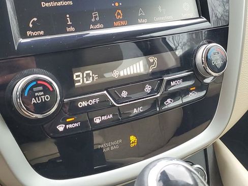 Used 2020 Nissan Murano Platinum image 18