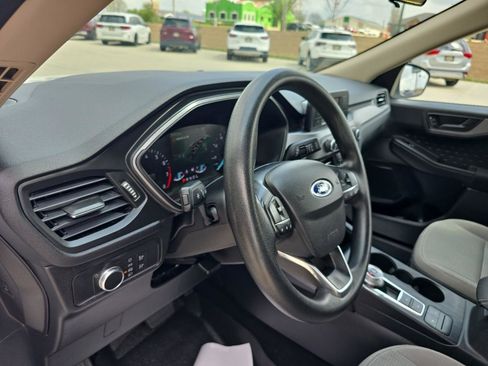 Used 2020 Ford Escape S AWD/4WD image 18