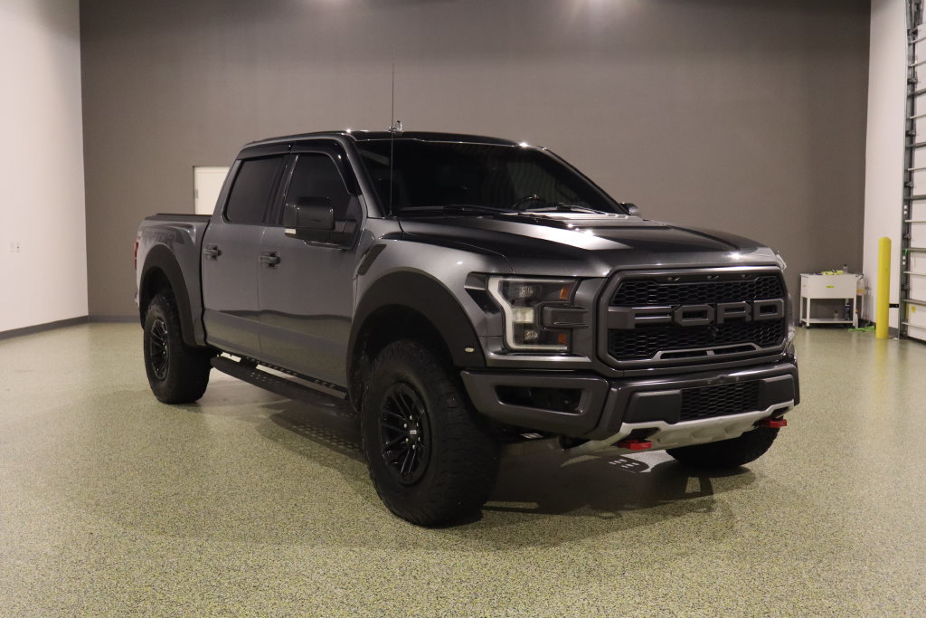 Used 2019 Ford F150 Raptor w/ Equipment Group 802A Luxury AWD/4WD image 1