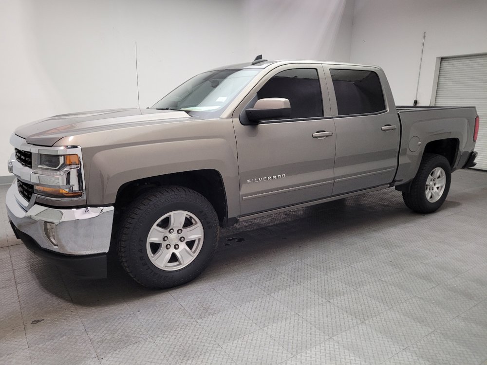 Used 2017 Chevrolet Silverado 1500 LT w/ All Star Edition RWD image 2