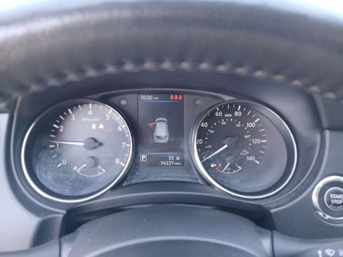 Used 2022 Nissan Rogue Sport SV image 18