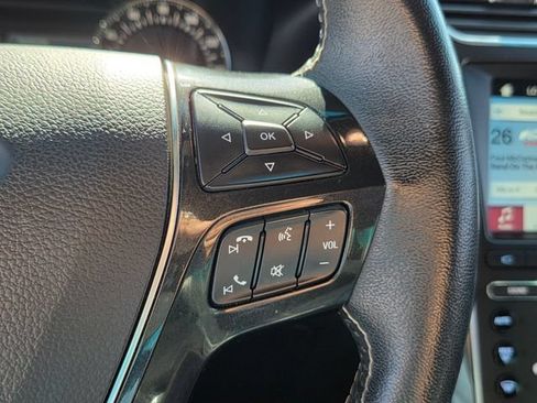 Used 2018 Ford Explorer Platinum AWD/4WD image 27