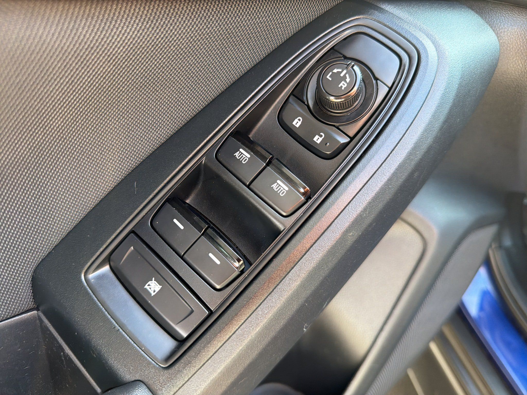 Used 2024 Subaru WRX AWD/4WD image 15