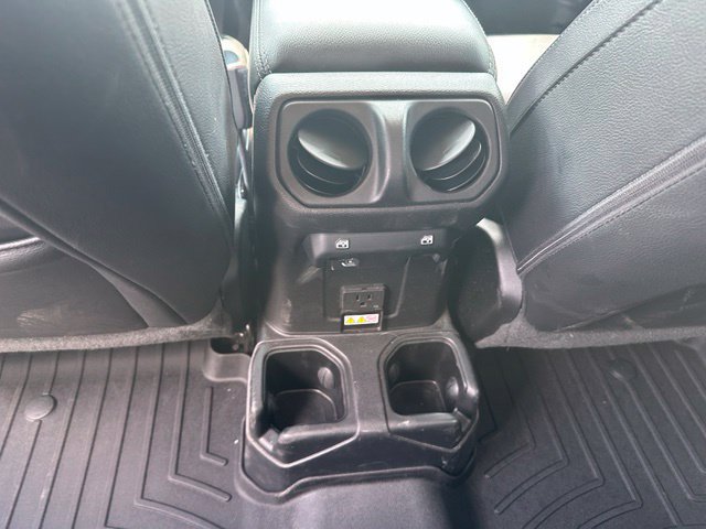 Used 2021 Jeep Gladiator Overland w/ Uconnect 4C Nav & Sound Group AWD/4WD image 15