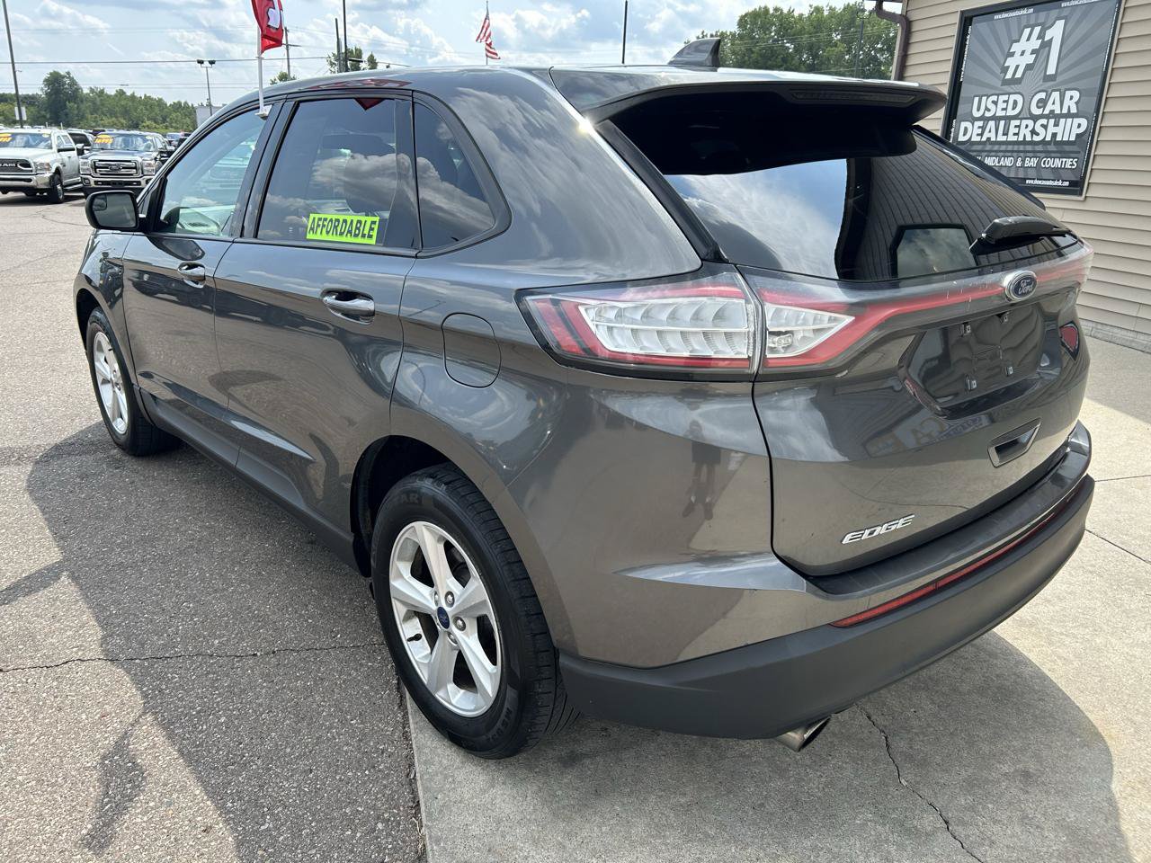 Used 2016 Ford Edge SE FWD image 7