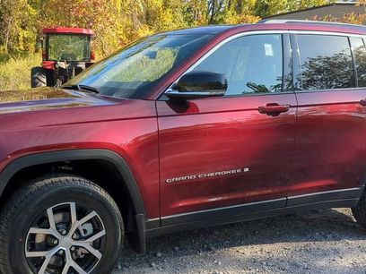 New 2025 Jeep Grand Cherokee Limited w/ Trailer Tow Package