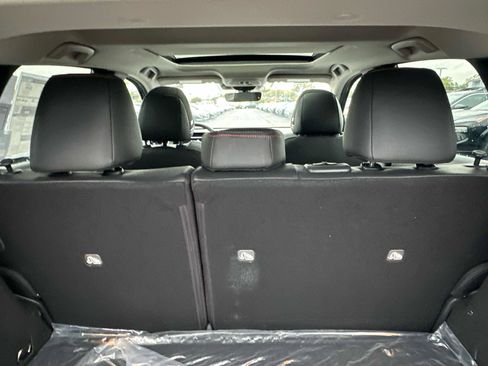 New 2026 Nissan Kicks SR w/ SR Premium Package AWD/4WD image 20