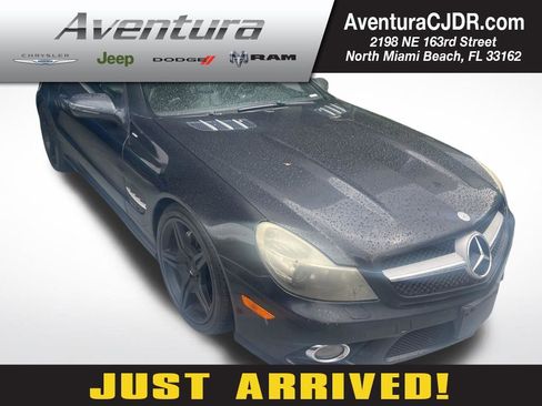Used 2011 Mercedes-Benz SL 550 image 1