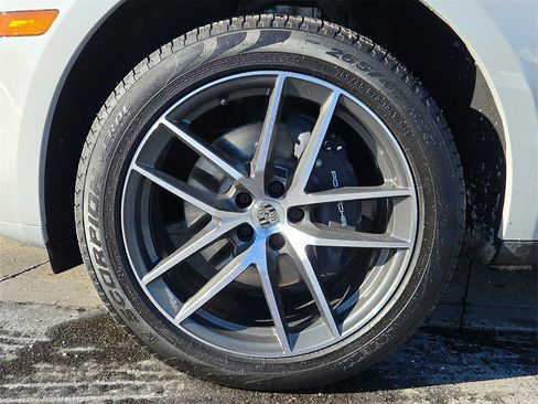Certified 2026 Porsche Macan Turbo image 24