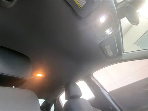 Used 2018 Chevrolet Malibu LS image 21