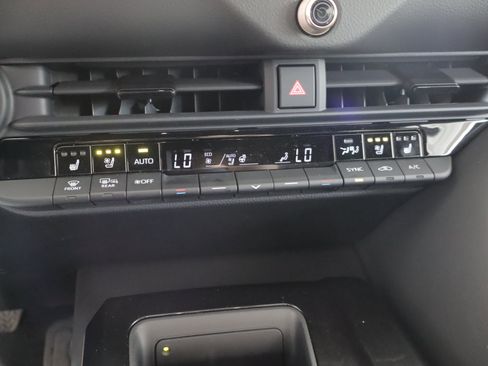 New 2026 Toyota Crown Signia AWD/4WD image 18