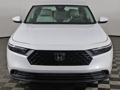 Used 2023 Honda Accord LX image 8