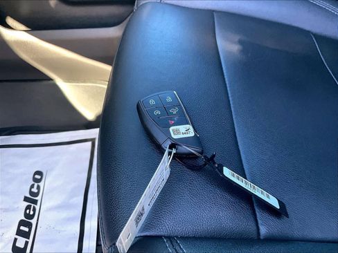 Used 2022 Chevrolet Silverado 1500 LT Trail Boss w/ LT Trail Boss Premium Package image 30