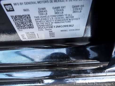 Used 2021 Chevrolet Silverado 1500 High Country image 35