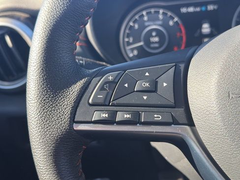 New 2025 Nissan Versa SR w/ Trunk Package image 19