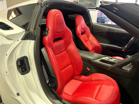 Used 2018 Chevrolet Corvette Stingray Coupe w/ 1LT image 26